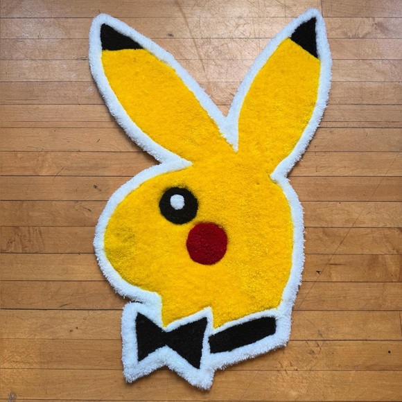 Playboy Pikachu Rug - Picture 1 of 2